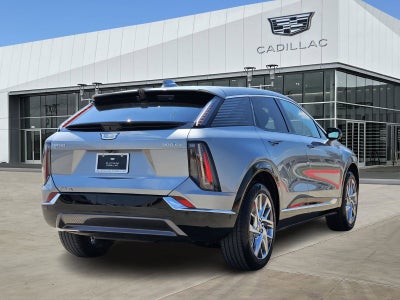 2025 Cadillac OPTIQ Luxury 1