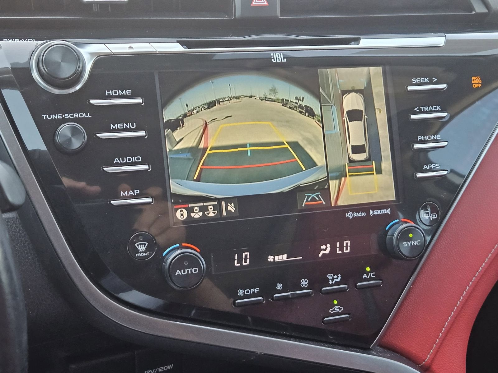 2019 Toyota Camry XSE