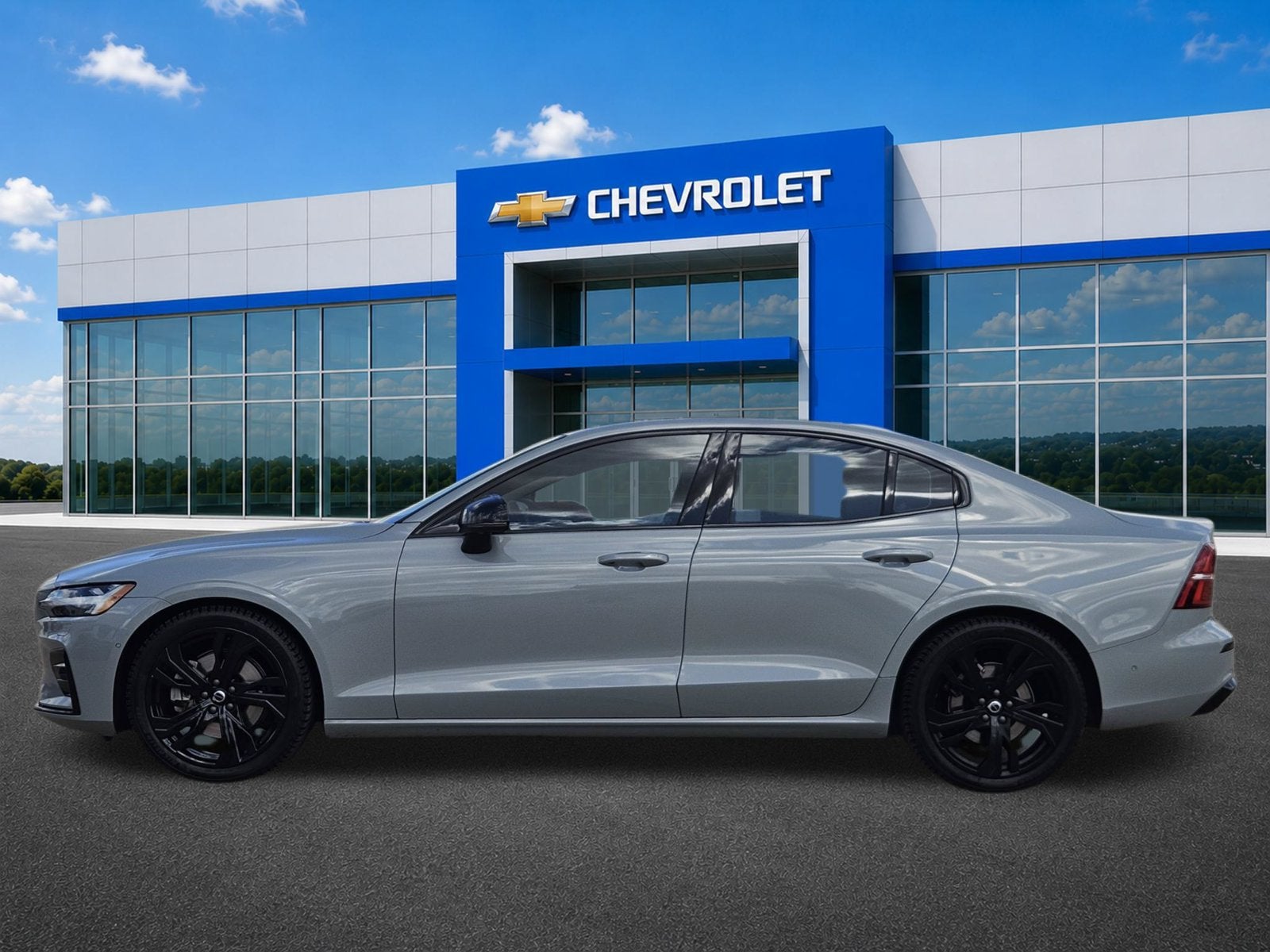2024 Volvo S60 B5 Plus Dark Theme