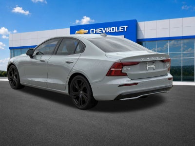 2024 Volvo S60 B5 Plus Dark Theme