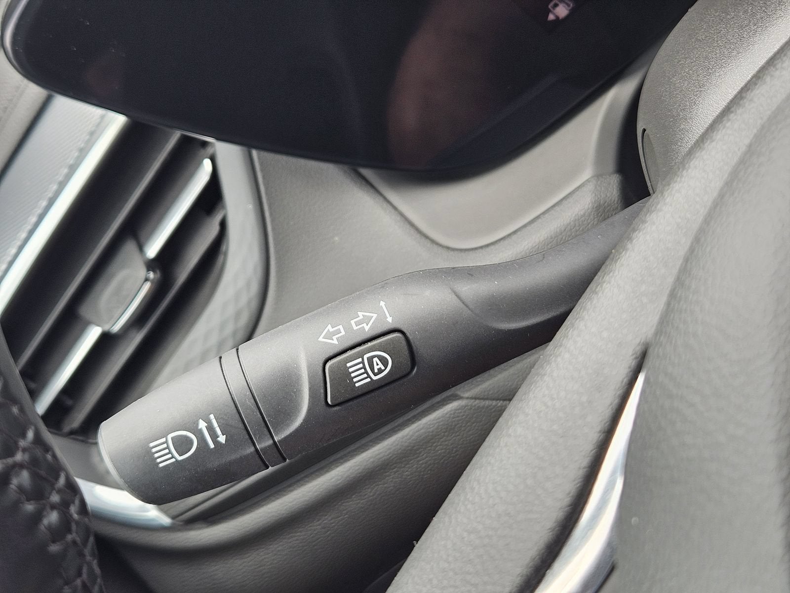 2024 Buick Encore GX Sport Touring - Photo 25