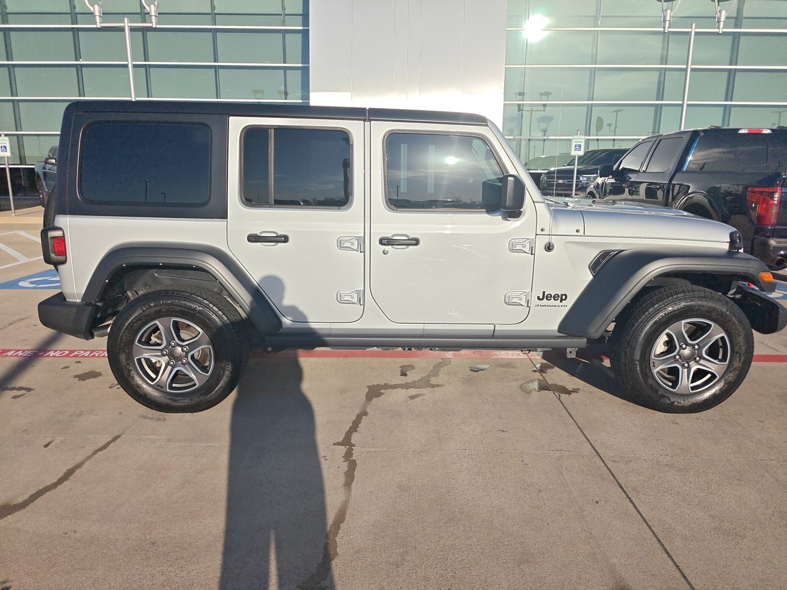 2023 Jeep Wrangler Sport S