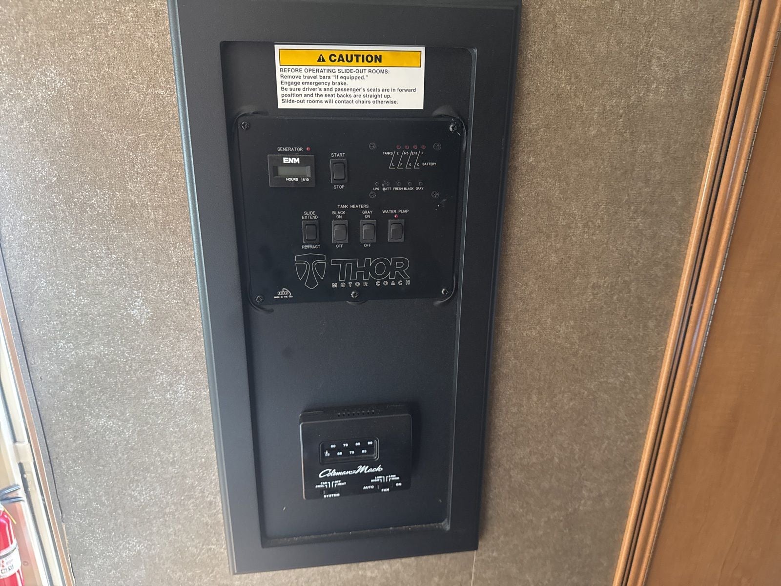 2018 Ford E-450SD Base
