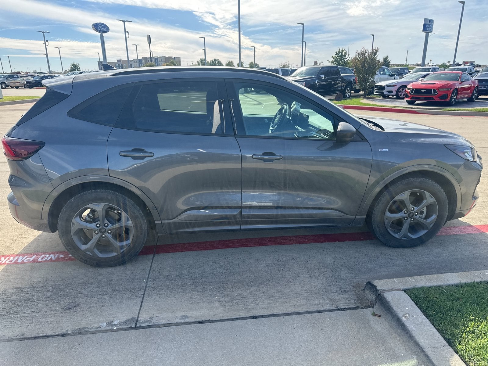2024 Ford Escape ST-Line