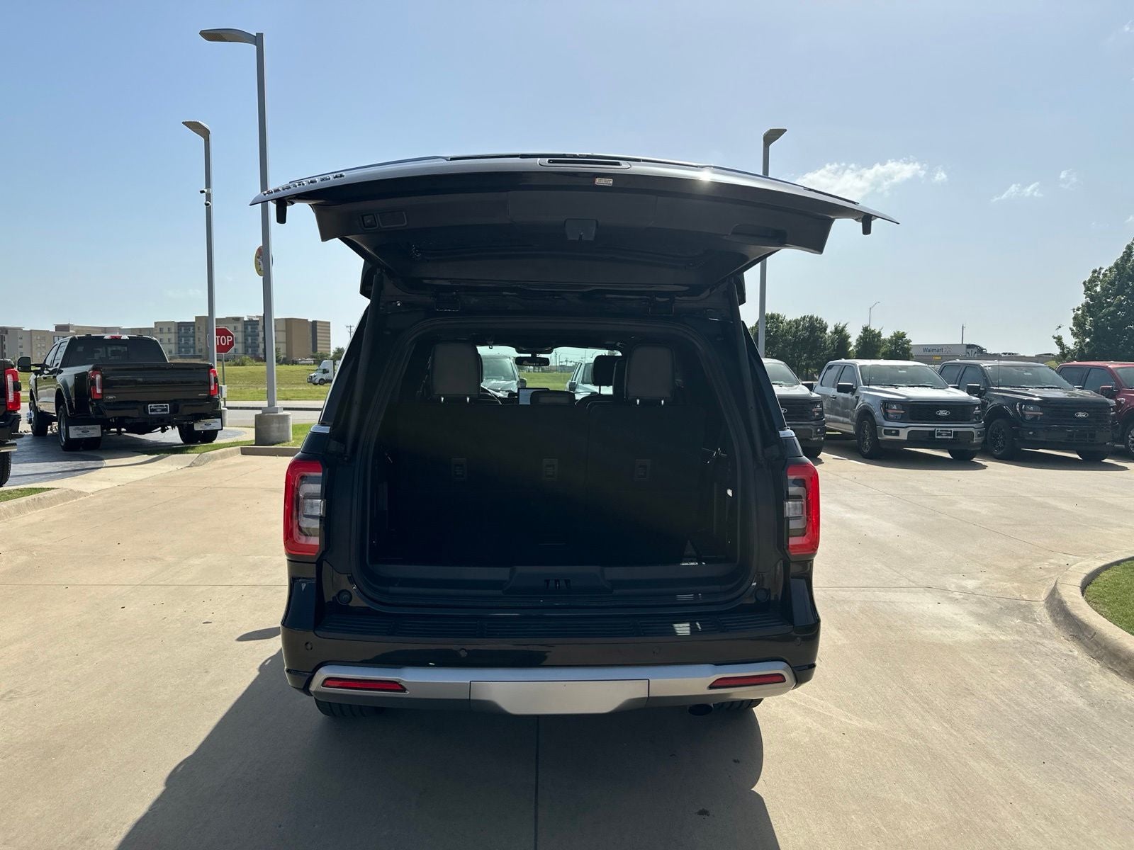 2023 Ford Expedition Platinum