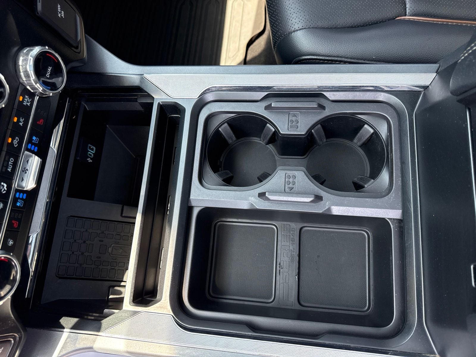 2025 Ford F-350SD Lariat DRW