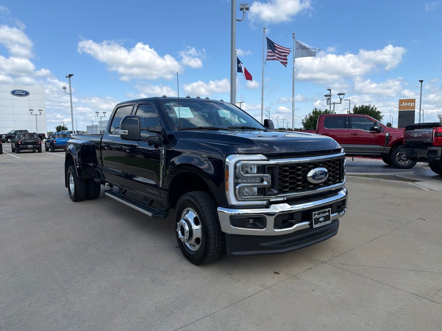 2024 Ford F-350SD Lariat DRW