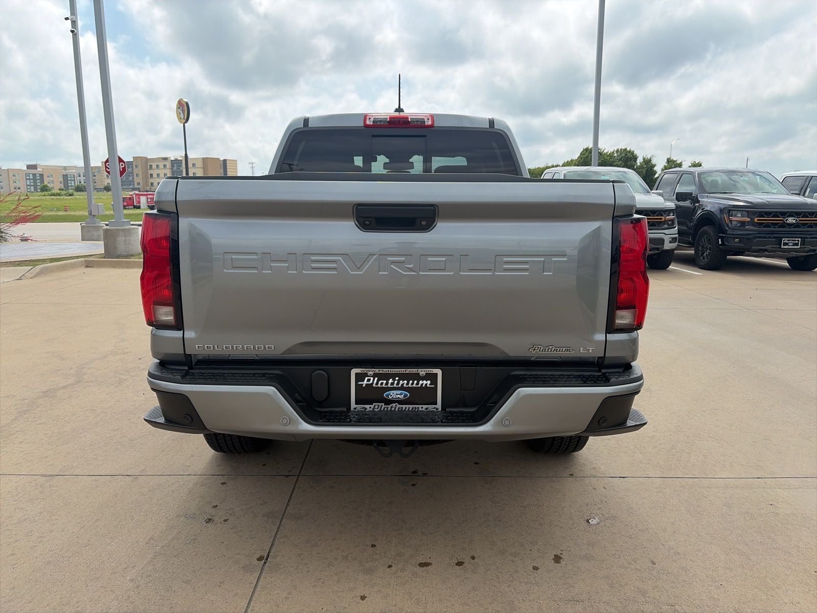 2024 Chevrolet Colorado LT
