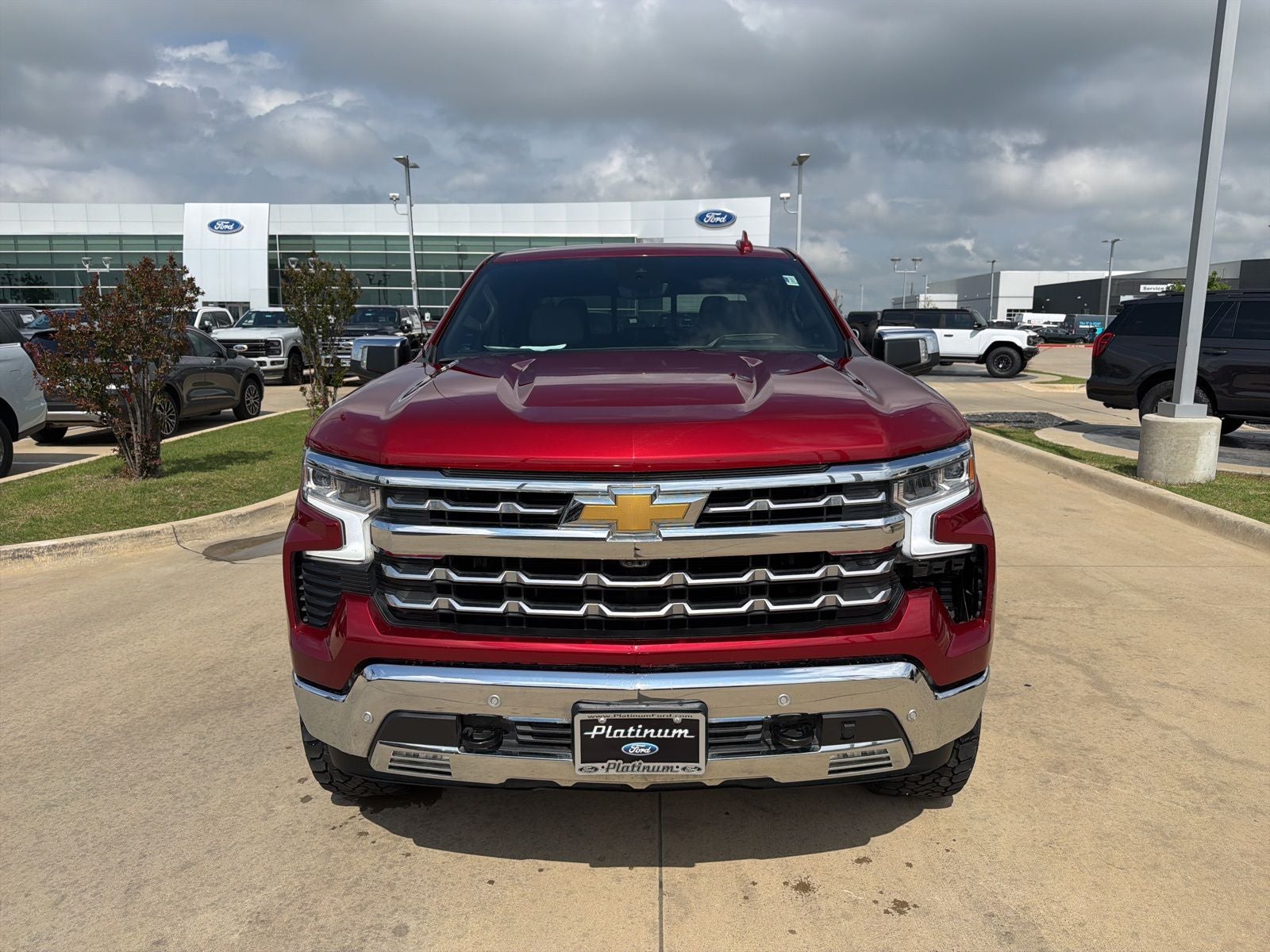 2024 Chevrolet Silverado 1500 LTZ