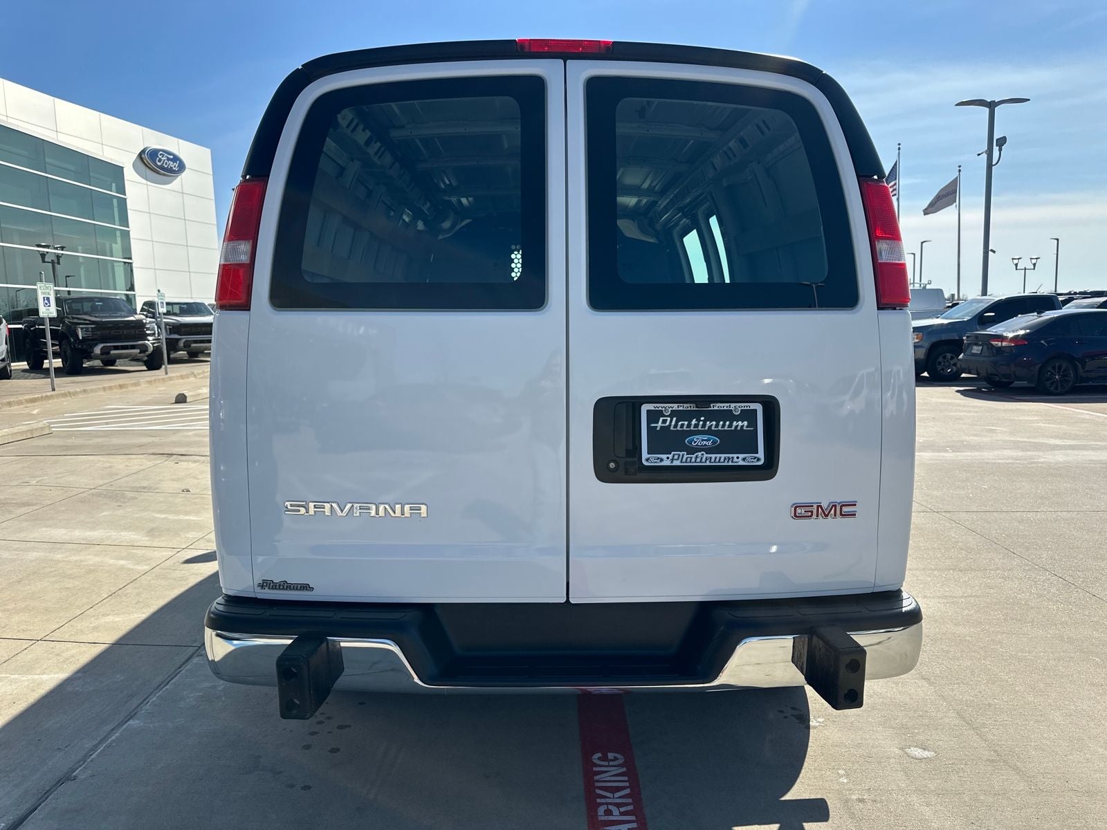 2024 GMC Savana 2500 Work Van