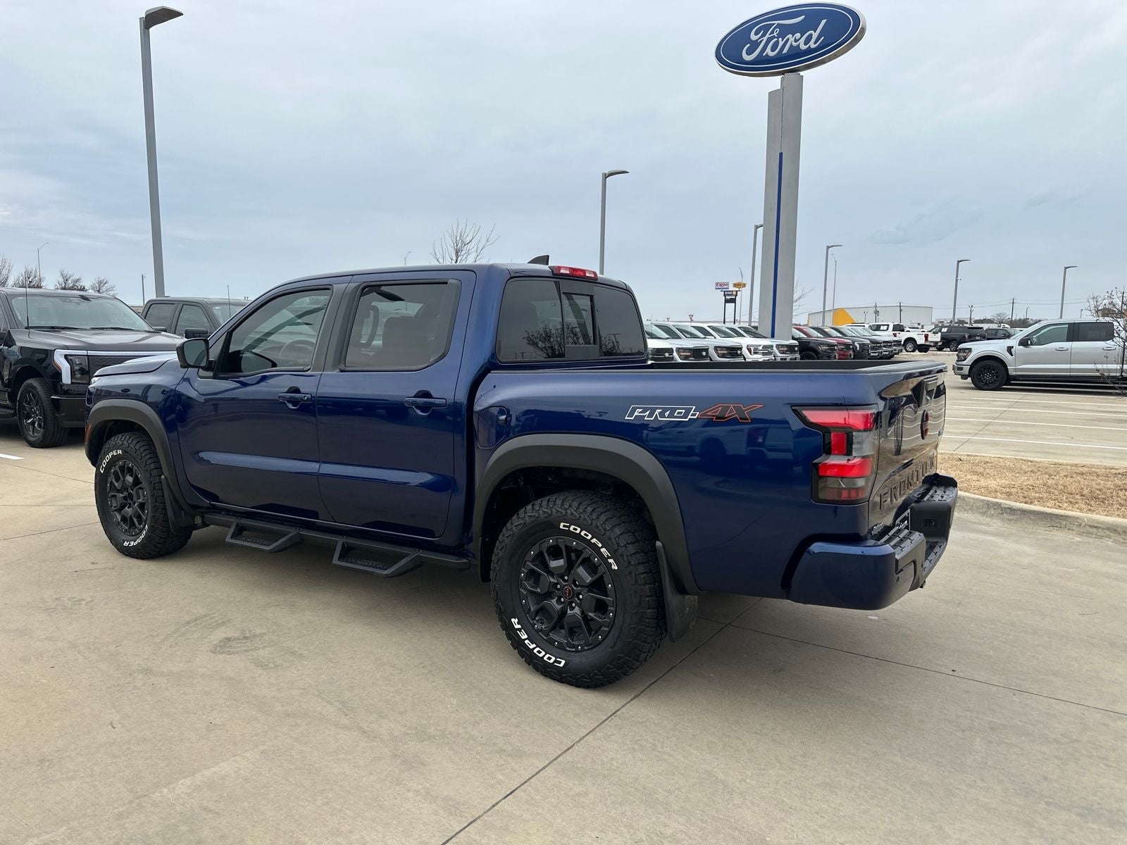 2022 Nissan Frontier PRO-4X