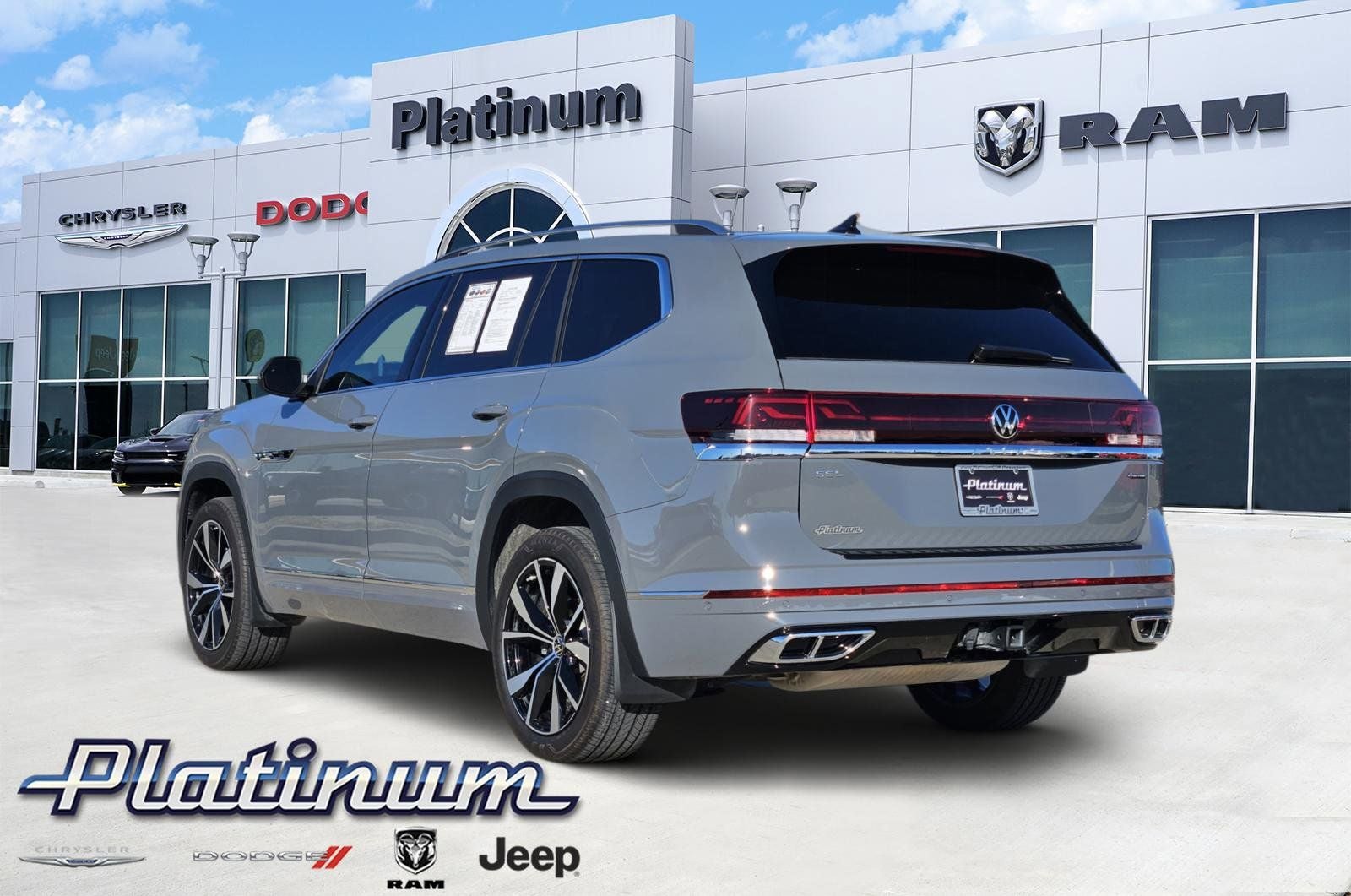 2025 Volkswagen Atlas 2.0T SEL Premium R-Line