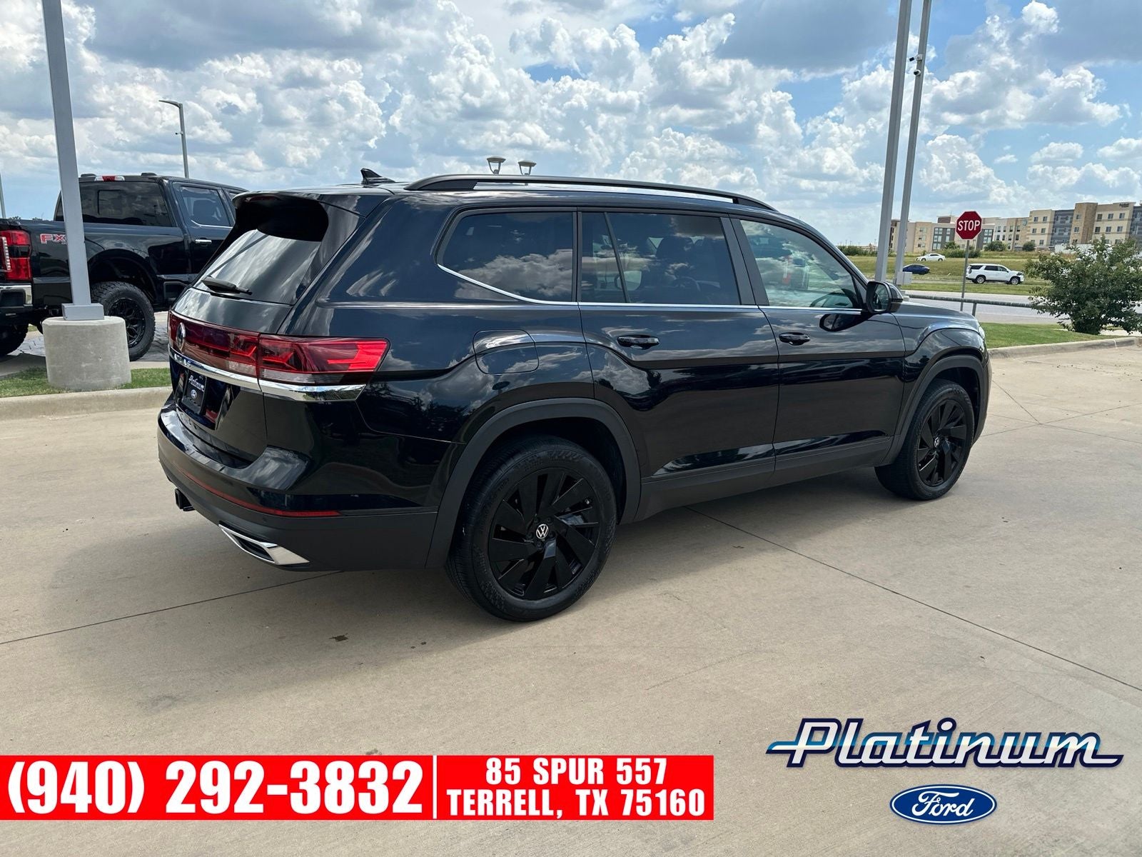 2024 Volkswagen Atlas 2.0T SE w/Technology