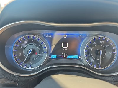 2015 Chrysler 300 Limited