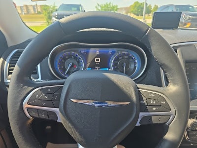 2015 Chrysler 300 Limited