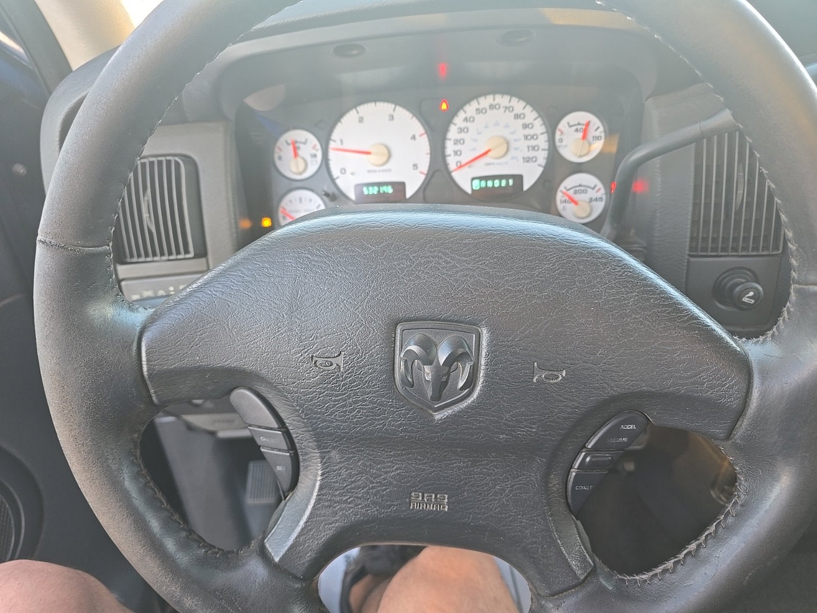 2003 Dodge Ram 3500 SLT