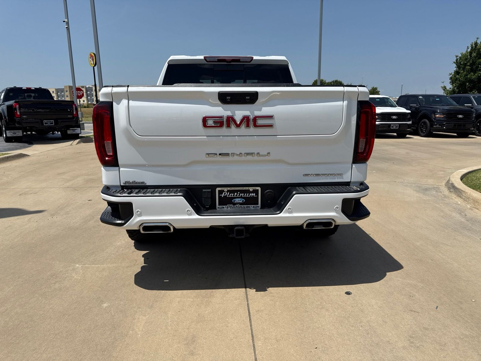 2023 GMC Sierra 1500 Denali