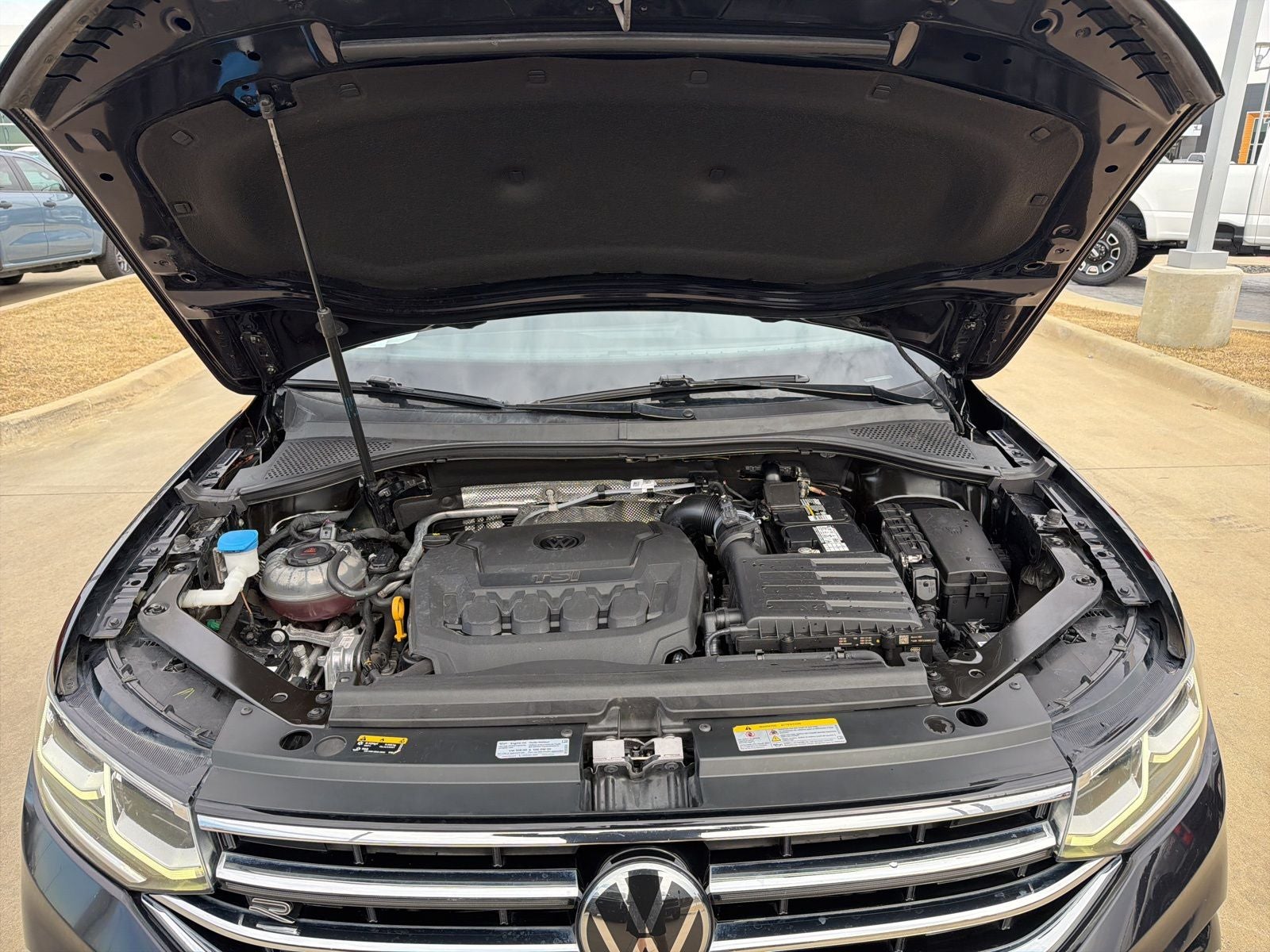 2022 Volkswagen Tiguan 2.0T SEL R-Line