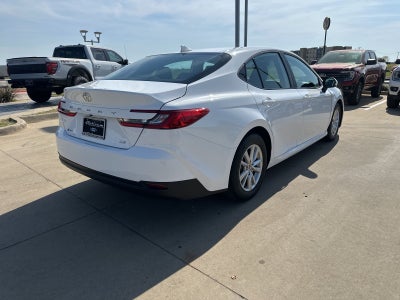 2025 Toyota Camry LE