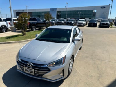 2020 Hyundai Elantra SE