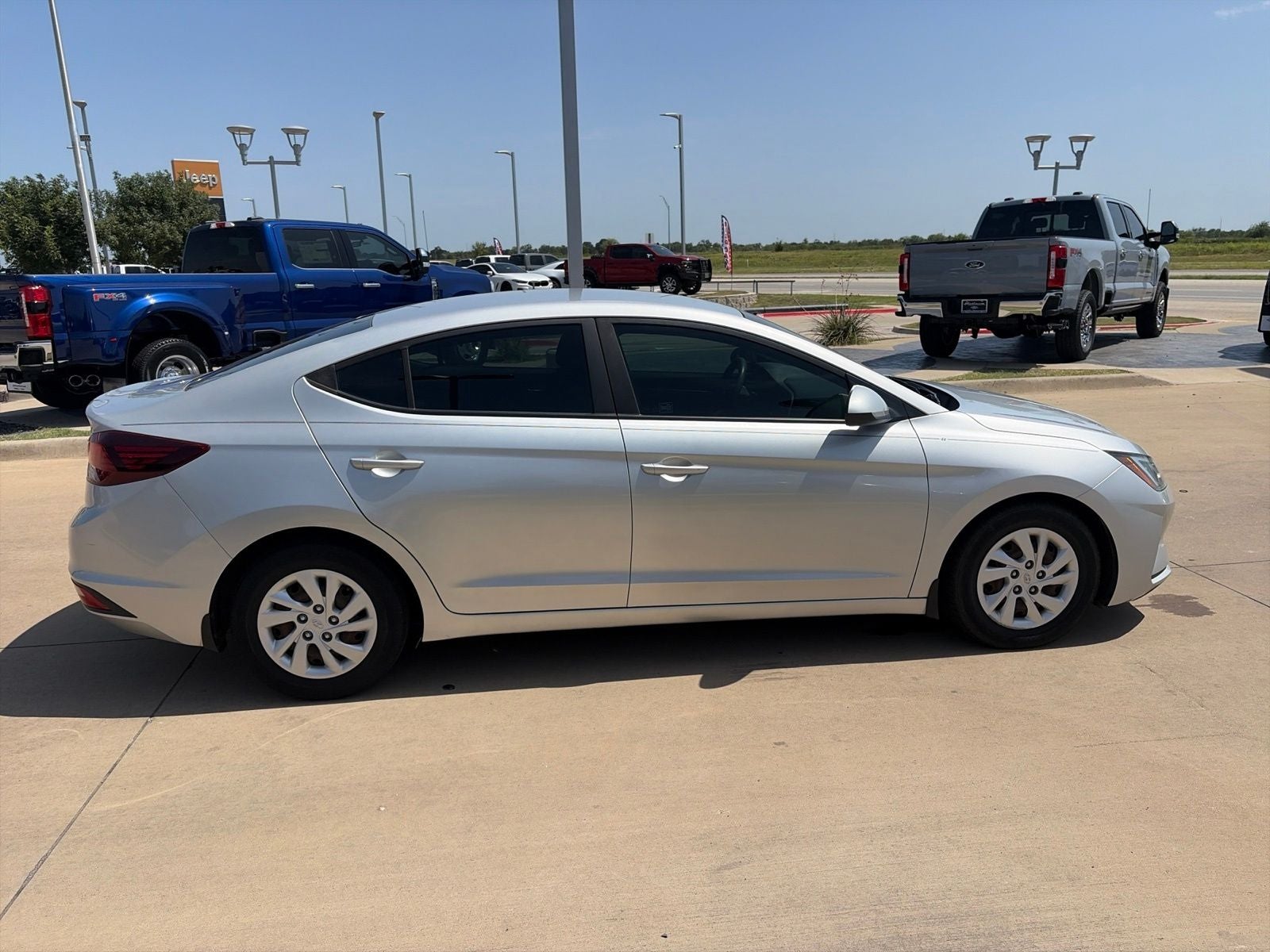 2020 Hyundai Elantra SE