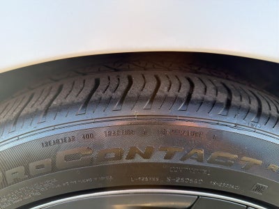 2023 Tesla Model S Base