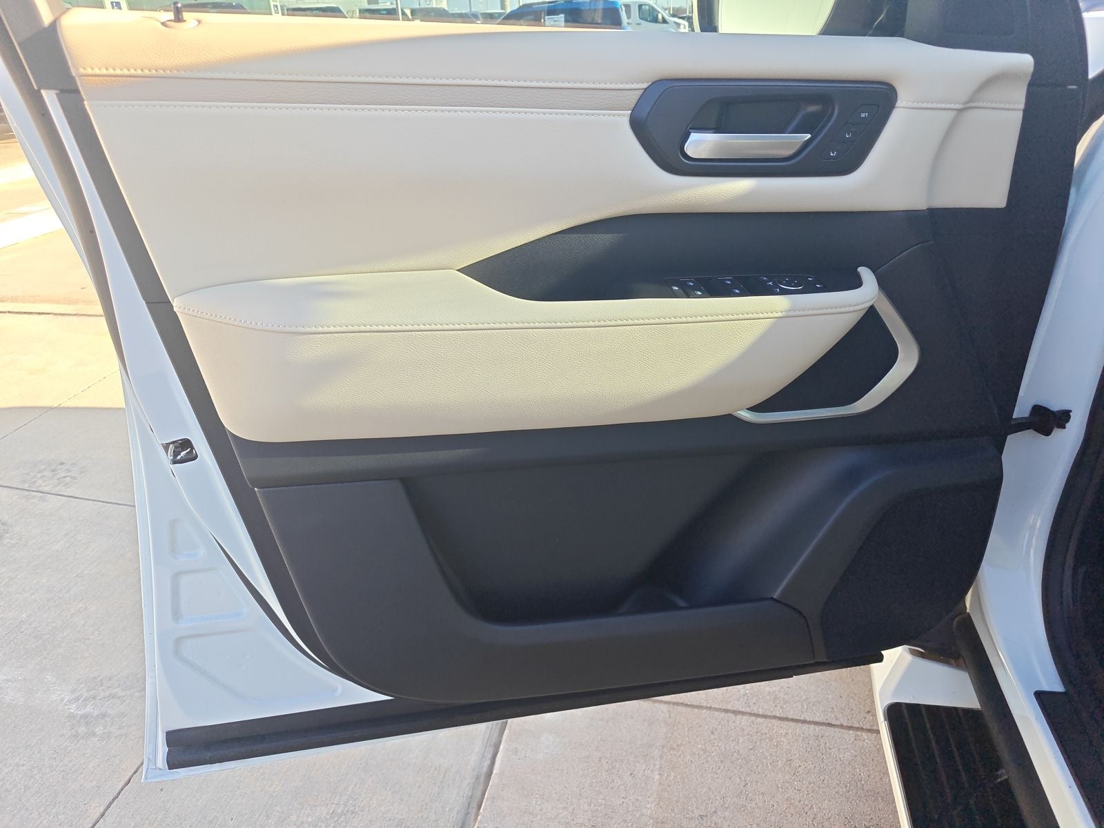 2025 Nissan Armada Platinum Reserve