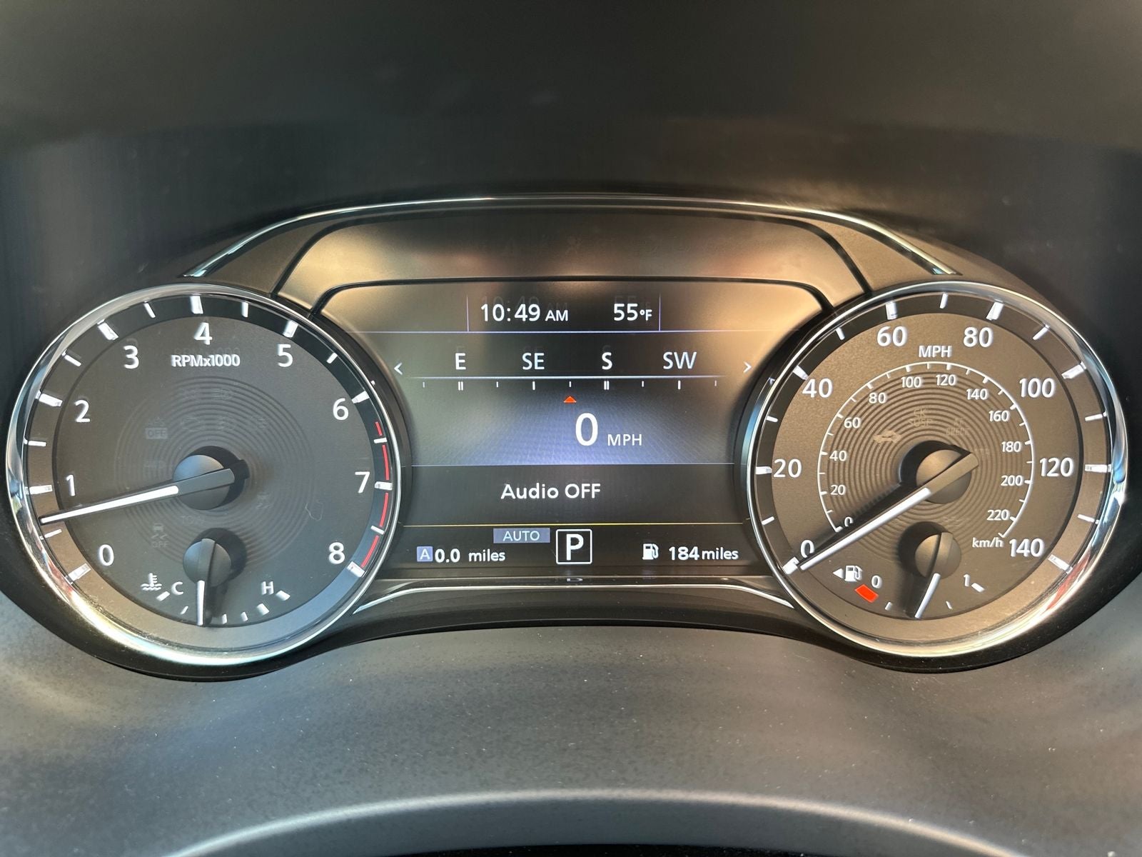 2024 INFINITI QX80 LUXE