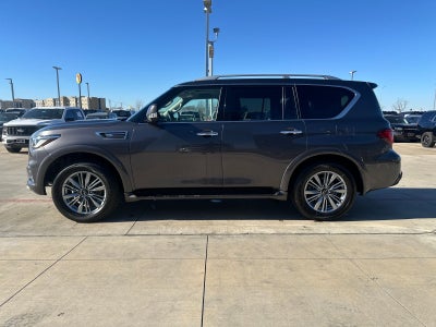 2024 INFINITI QX80 LUXE
