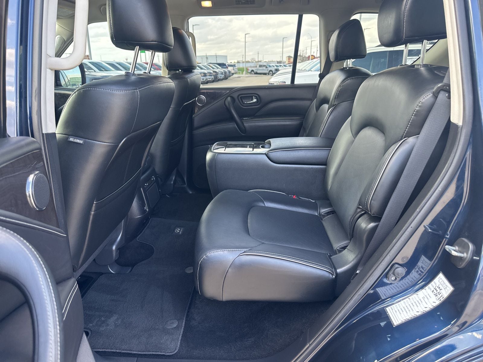 2024 INFINITI QX80 LUXE