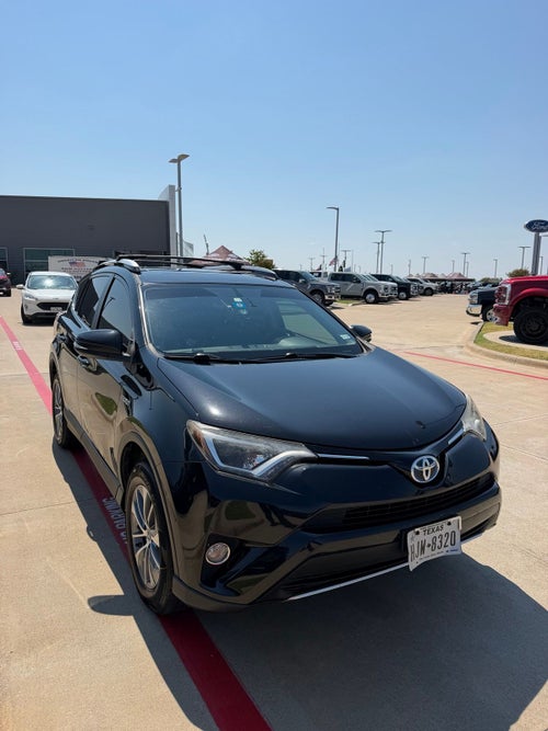 2016 Toyota RAV4 Hybrid XLE