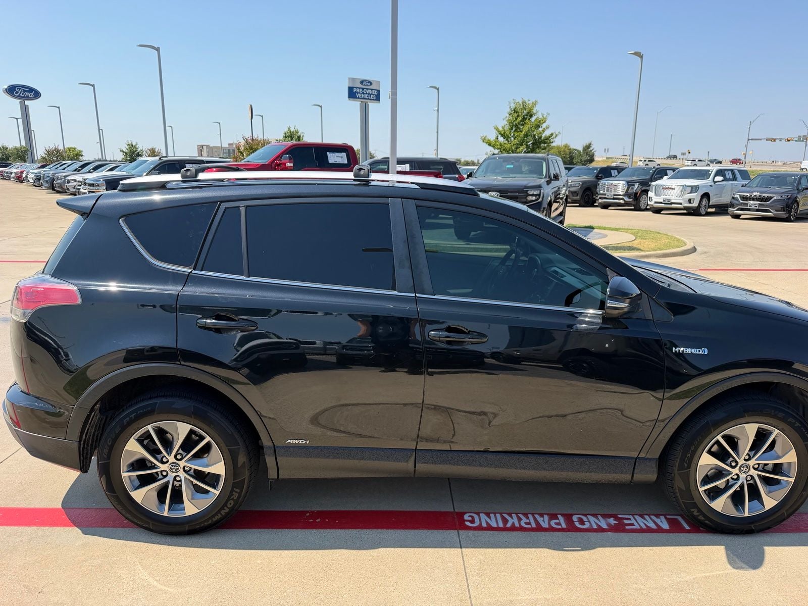 2016 Toyota RAV4 Hybrid XLE