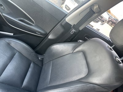 2017 Hyundai Santa Fe Limited Ultimate