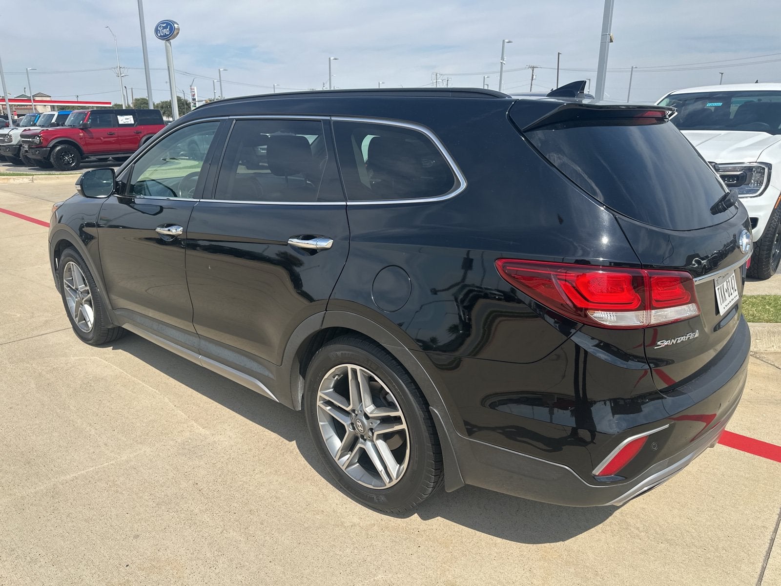 2017 Hyundai Santa Fe Limited Ultimate