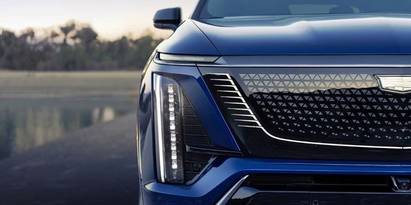 1. 2027 Cadillac VISTIQ featuring responsive acceleration and powerful electric performance.